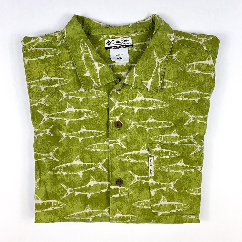 Columbia Sportswear Button Down short sleeve shirt